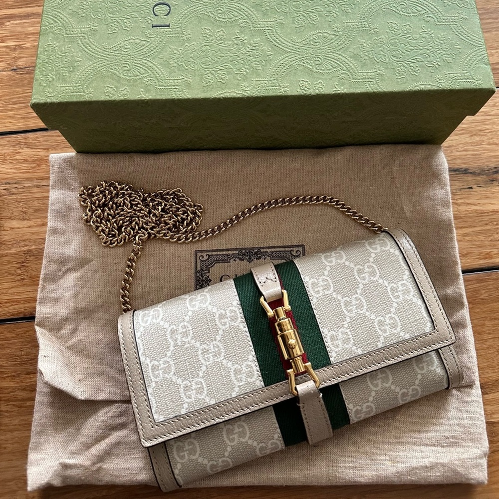 Gucci Jackie 1961 Wallet on chain, white ophidia (rare color)